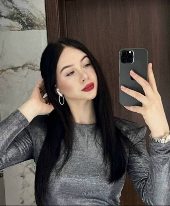 Cо мной ты погрузишься в мир наслаждений и сексуальной страсти. Я обладаю нежной кожей и сексуальными формами. В моих услугах включено все, что ты можешь себе представить: классический секс, оральный секс, эротический массаж и многое другое. Я умею создать неповторимую атмосферу и удовлетворить все твои желания. У меня есть отличные отзывы от довольных клиентов, которые оценили мою профессиональность и неподражаемый стиль. Ты можешь увидеть мои фото в моем профиле, они говорят лучше любых слов 😘 Звони, и мы проведем вместе незабываемое время! Танька